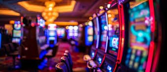 Antarmuka aplikasi pakde 123 menampilkan permainan slot dan pertandingan olahraga